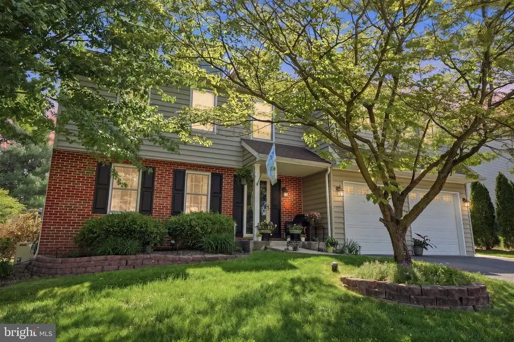 276 Hampton Dr, LANGHORNE