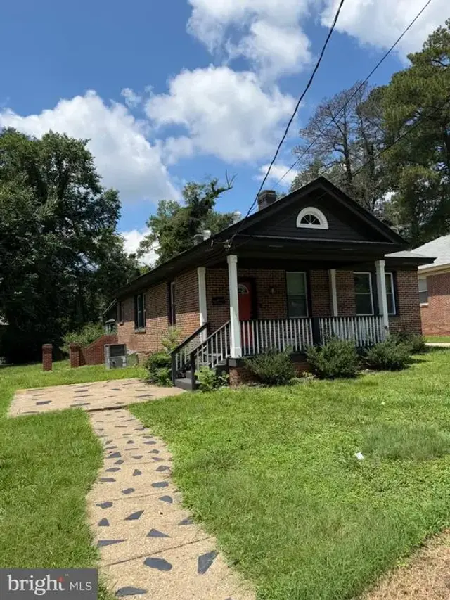 1846 East Blvd, Petersburg