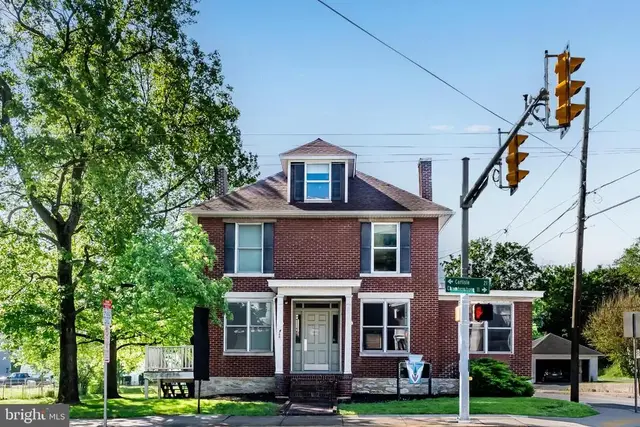 240 W King St, Shippensburg
