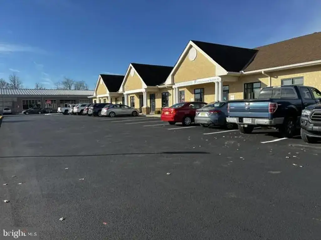 553 Beckett Rd #606, SWEDESBORO