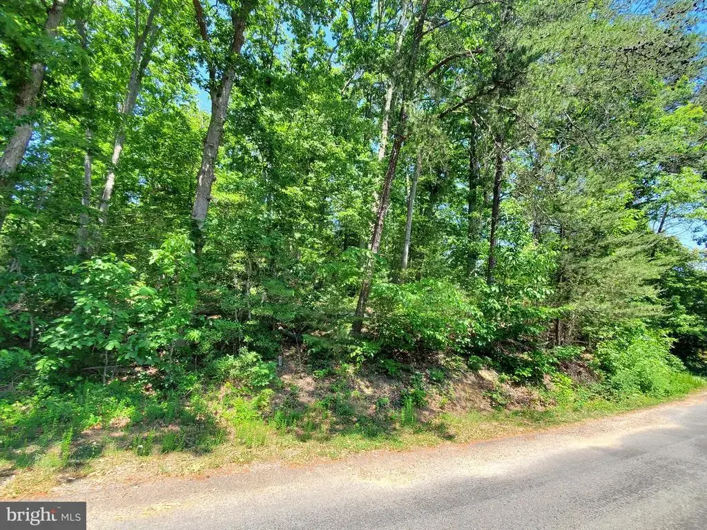 11974 Hemlock Rd, LUSBY