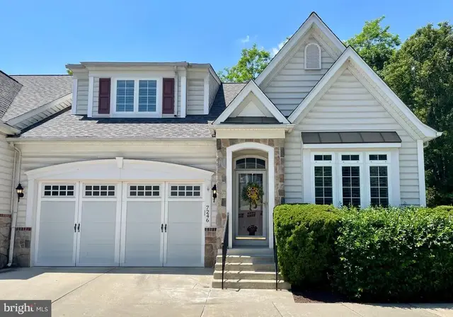 7246 Pebble Creek Dr #25, Elkridge