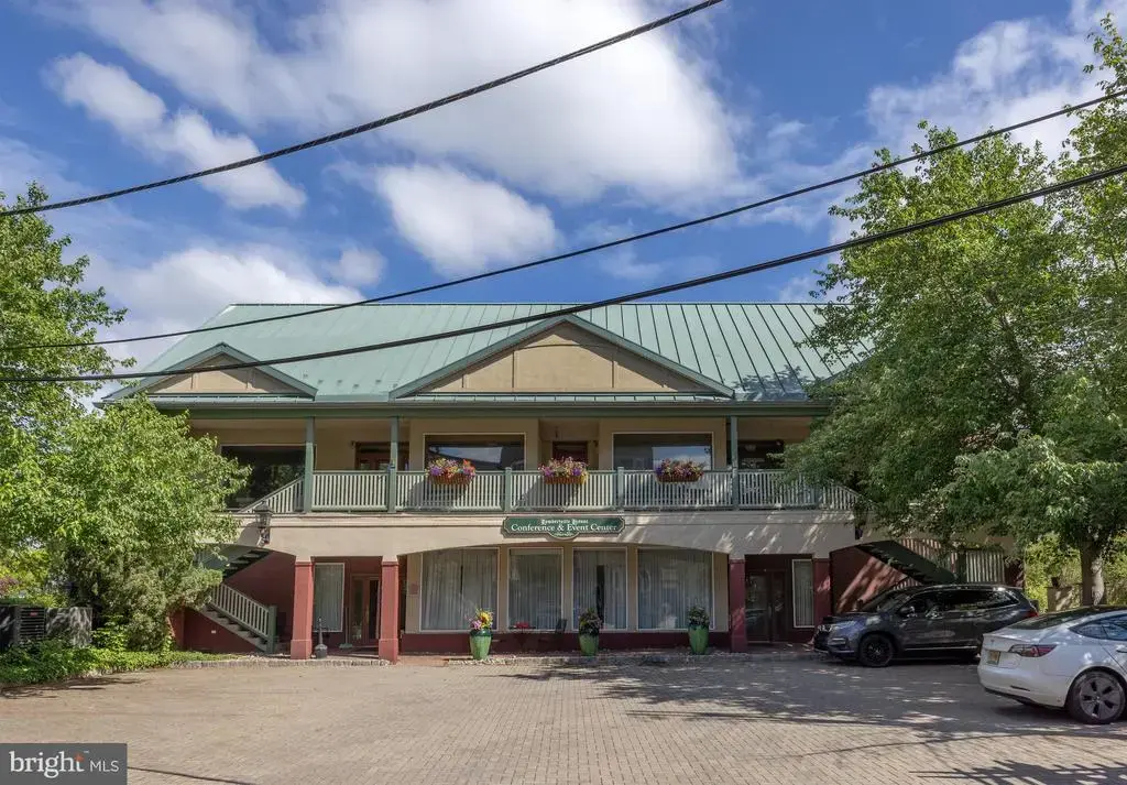 32 Bridge St #2nd Floor, LAMBERTVILLE