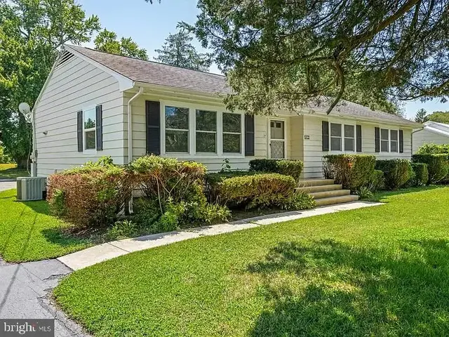 34132 Clay Rd, Lewes