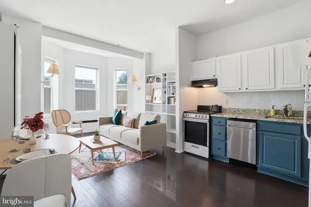 1415 Chapin St Nw #204, Washington