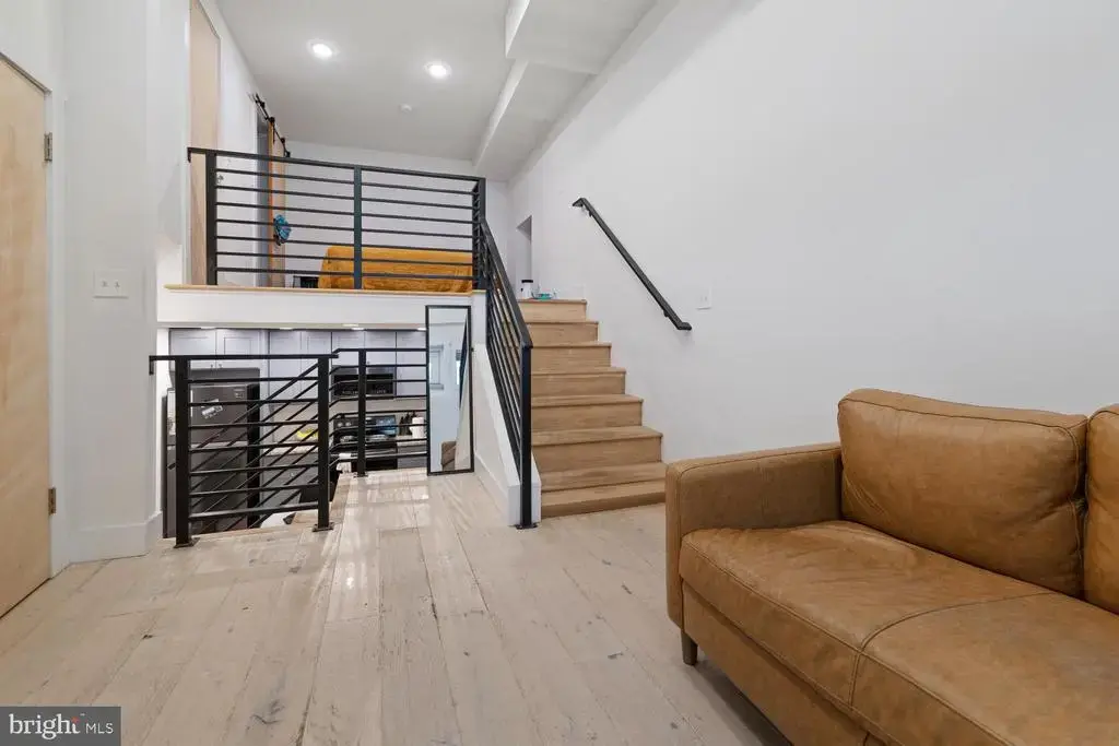1238 E Montgomery Ave #1, PHILADELPHIA