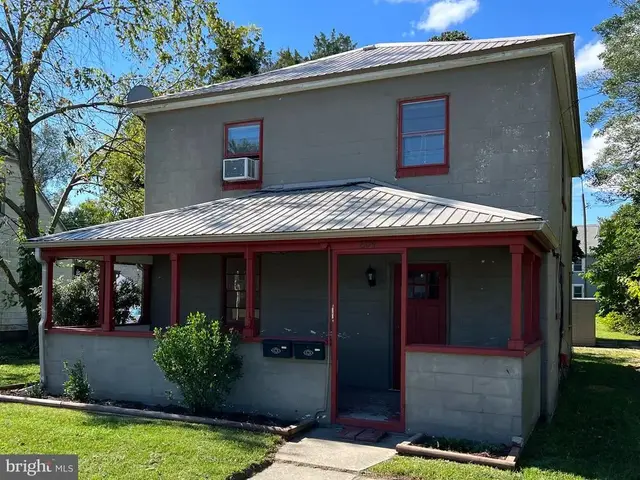 604 Sussex Ave #unit B, Seaford