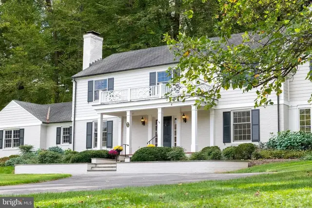 10 Crestline Ct, Owings Mills