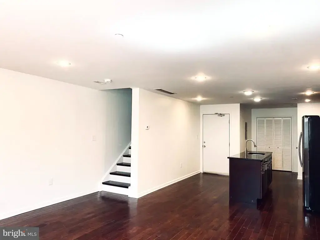 1816 N Front St #b, PHILADELPHIA