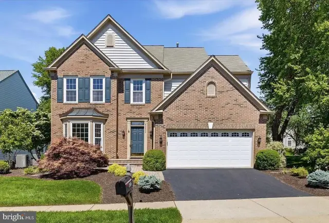 43232 Golf View Dr, Chantilly