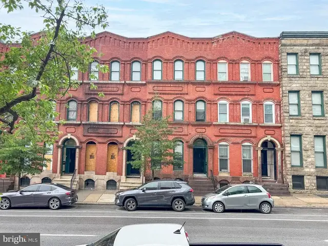 1808 Saint Paul St, Baltimore