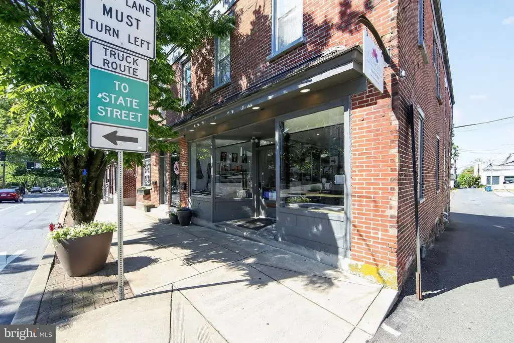 112 S Union St, KENNETT SQUARE