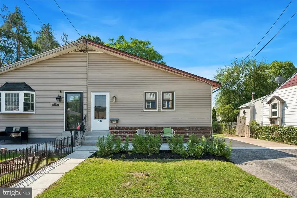 428 Manhattan St, ESSINGTON