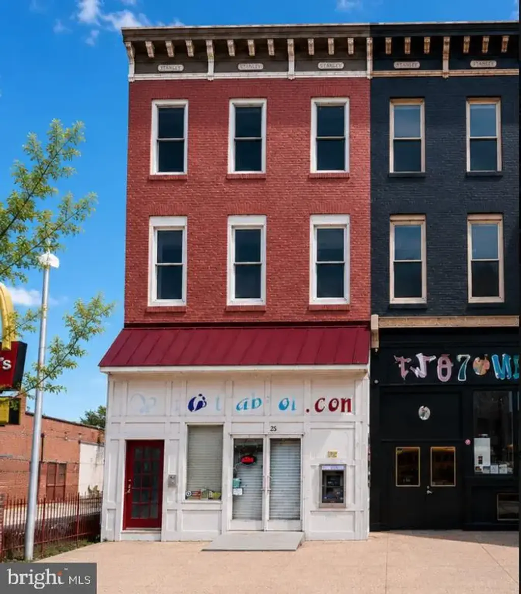 25 W North Ave, BALTIMORE