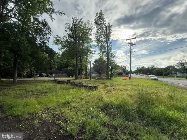 18299 Cabin, Triangle