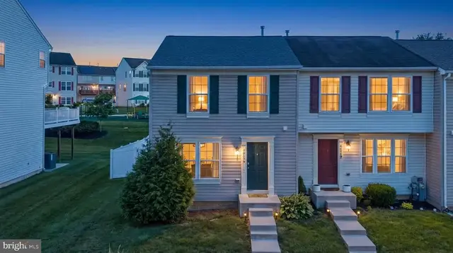 4848 Atlas Cedar Way, Aberdeen