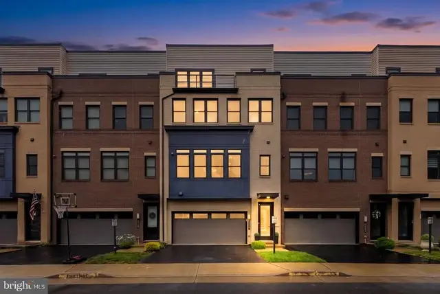 42464 Mildred Landing Sq, Ashburn