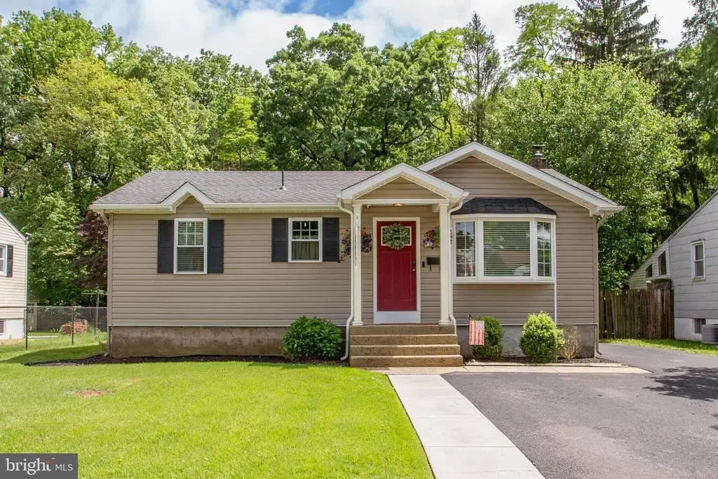 2306 Dixon Ave, CROYDON