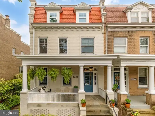 1626 Hobart St Nw, Washington