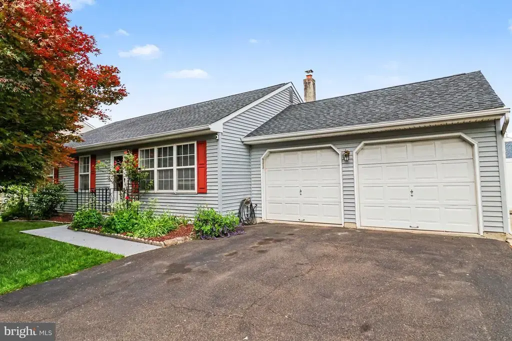 280 Madison Ave, WARMINSTER