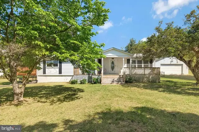 2020 Woods Rd, Saint Leonard