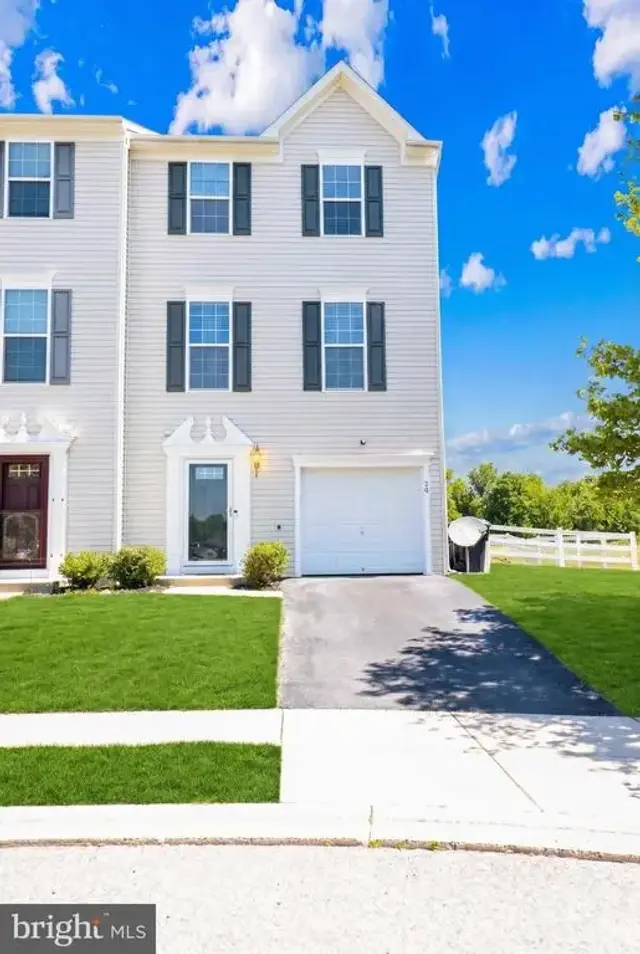 20 Loren Street, Smyrna