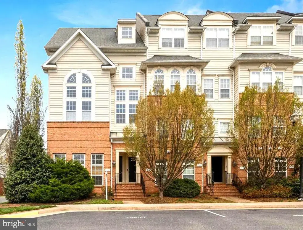 7101 Little Thames Dr #213, GAINESVILLE