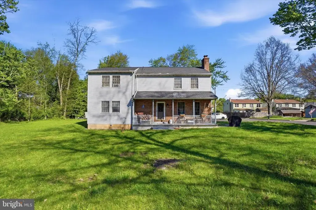 350 Elmhurst Ave, SELLERSVILLE