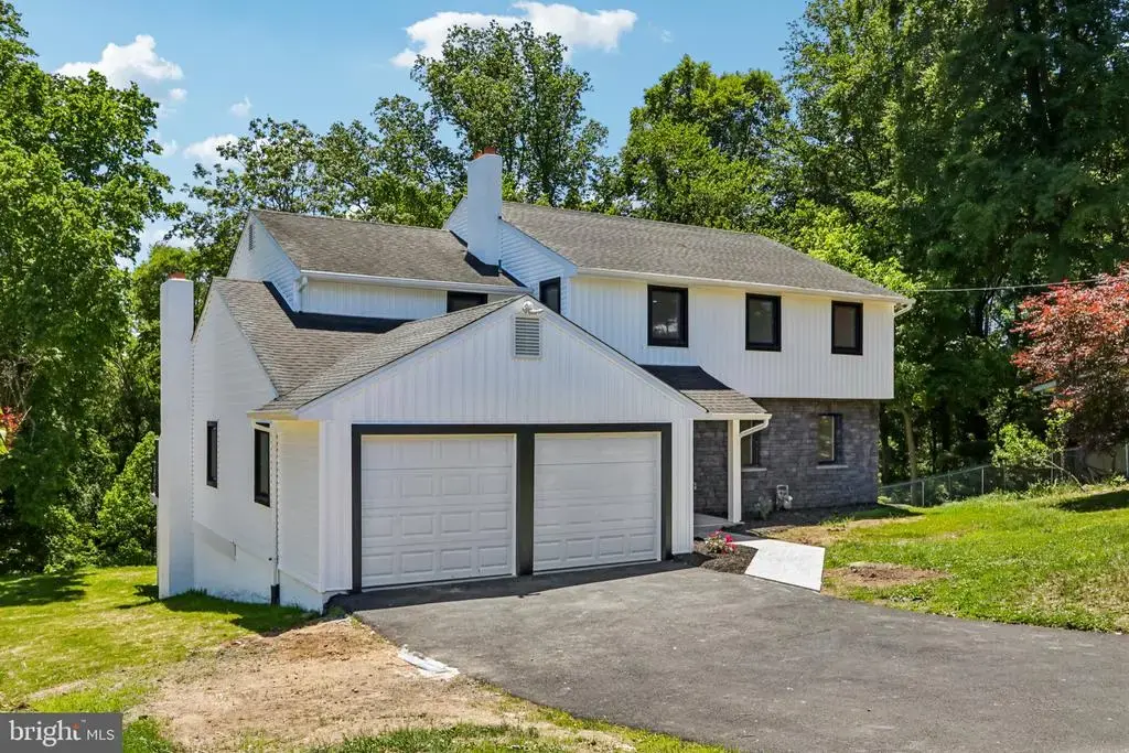 444 Rocksville Rd, SOUTHAMPTON