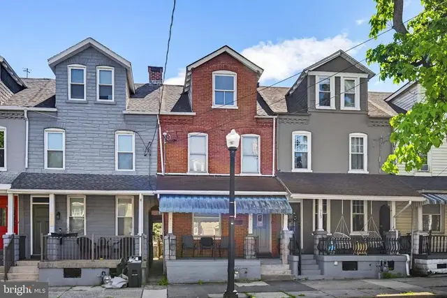 715 N Queen St, Lancaster