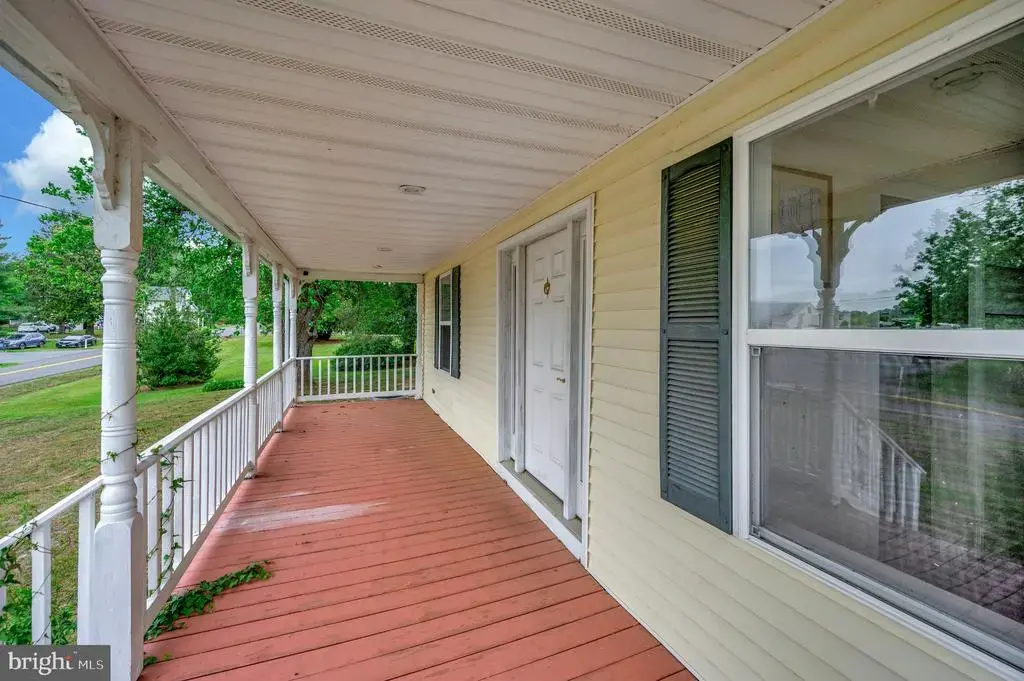 23202 Village Rd, UNIONVILLE