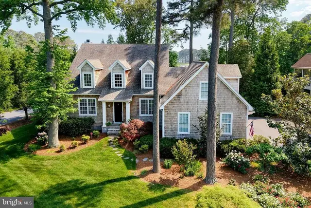 2 West Side Dr, Rehoboth Beach