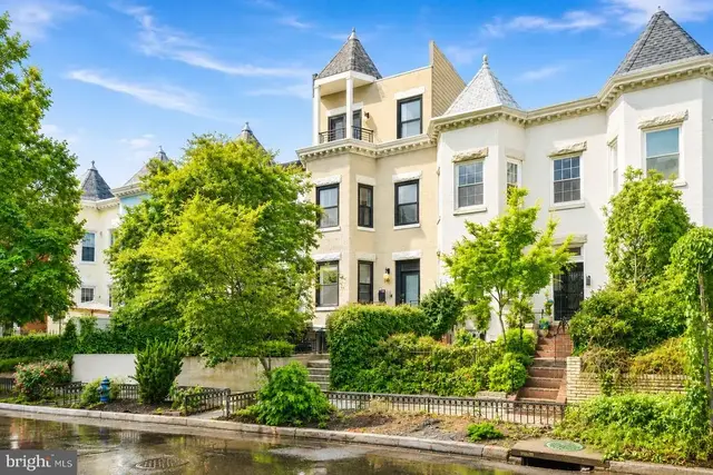 145 Adams St Nw #1, Washington