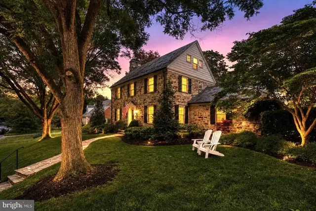 114 Castlewood Rd, Baltimore