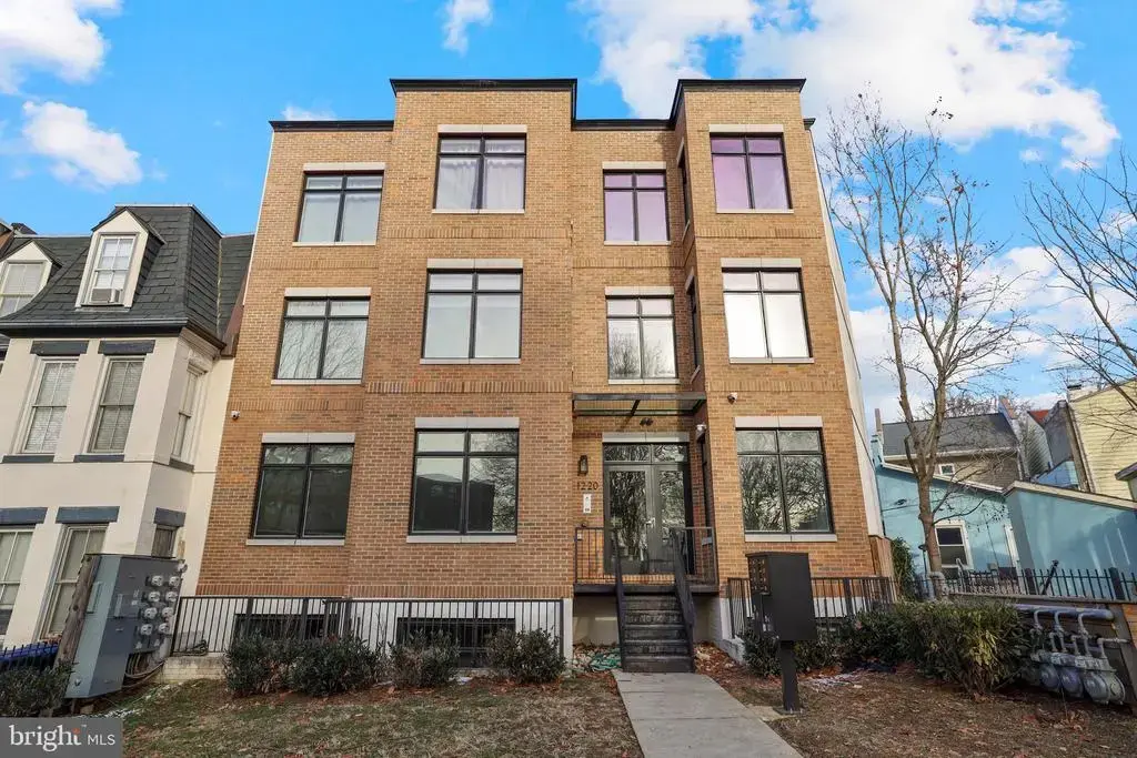 1220 Potomac Ave Se #3, WASHINGTON