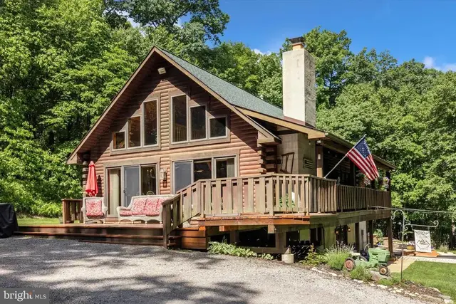 7307 Black Rd, Thurmont