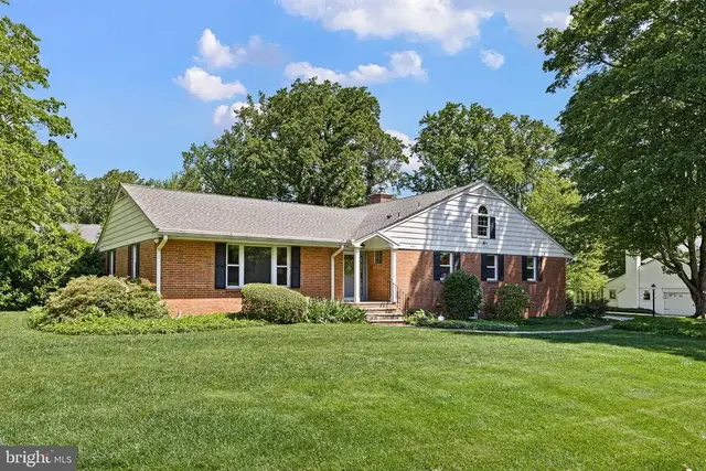 11 Wellington Rd, Wilmington