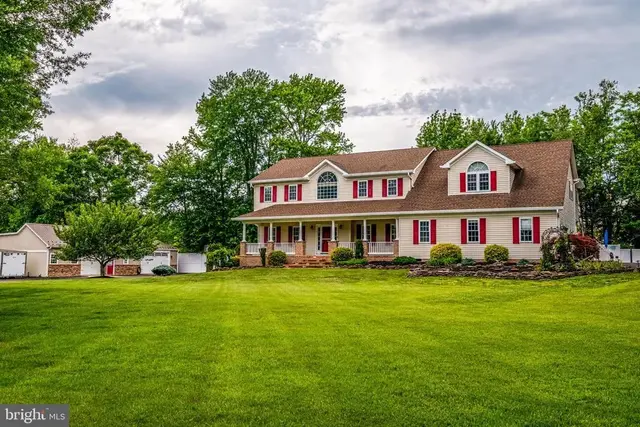 2905-b Chestnut Dr, Waldorf
