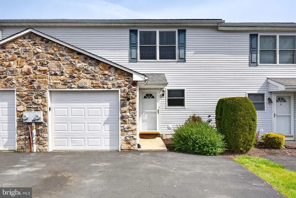 2539 Sanibel Ct, QUAKERTOWN