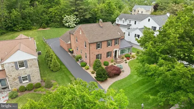 805 Princeton Rd, Greenville
