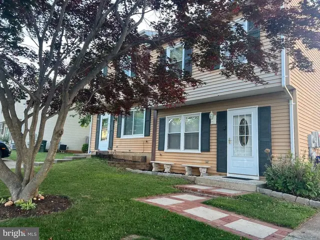 195 Stonegate Dr, Frederick