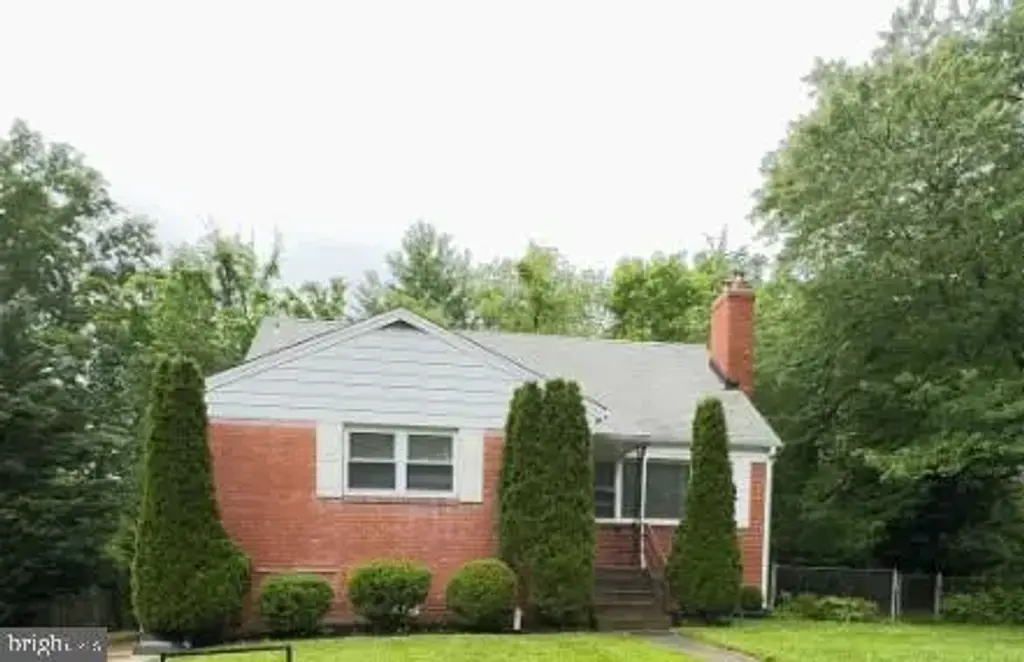 1828 Youngblood St, MCLEAN
