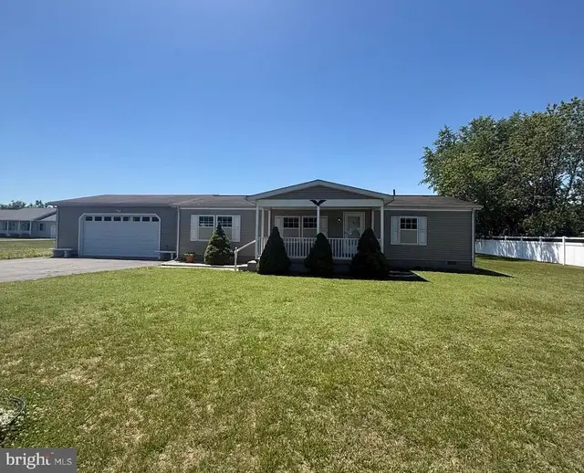 2196 Andrews Lake Rd, Felton