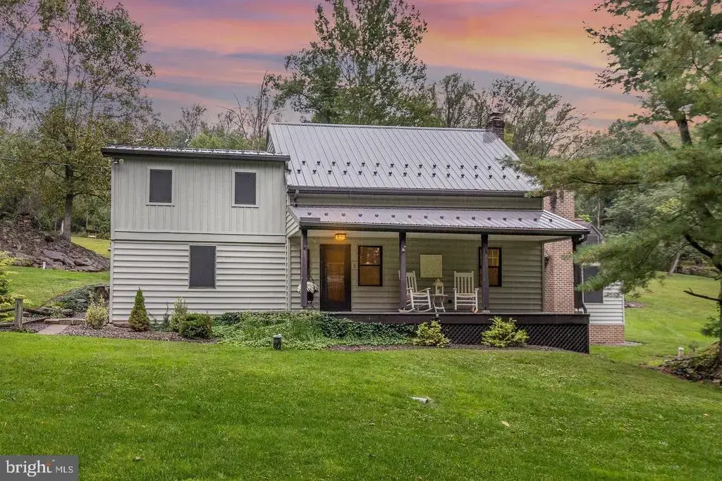 515 W 28th Division Hwy, LITITZ