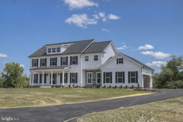 480 Leeland Rd, Fredericksburg