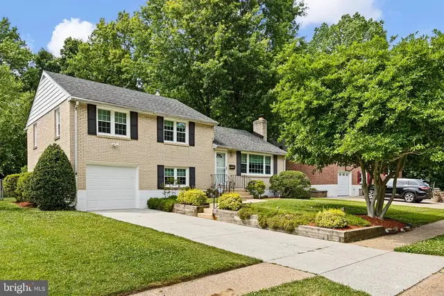 1233 Crestover Rd, Wilmington