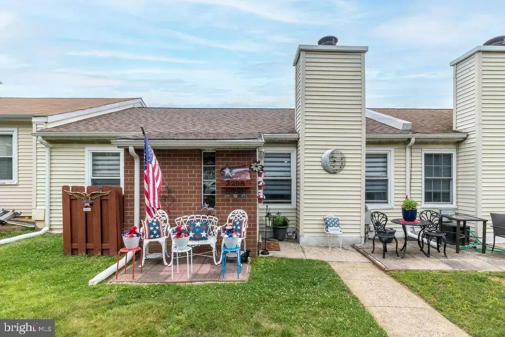 3208 Ellington Ct, BENSALEM