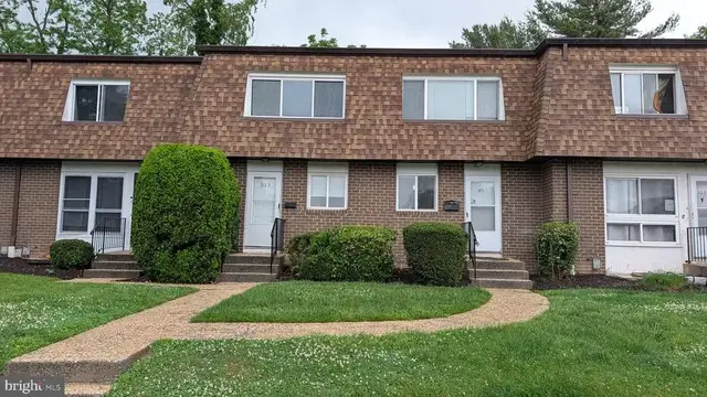 513 Carrollton Dr #21, Frederick