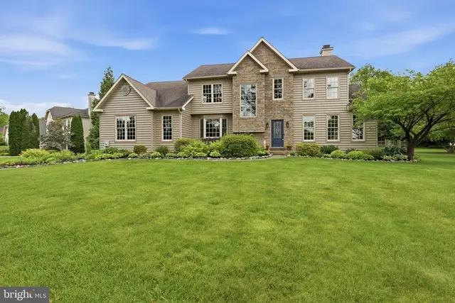 1 E Periwinkle Ln, Newark