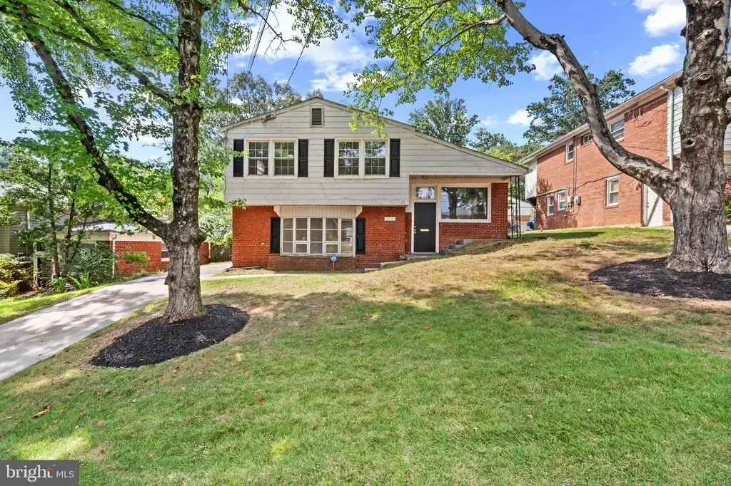 7510 Dundalk Rd, TAKOMA PARK